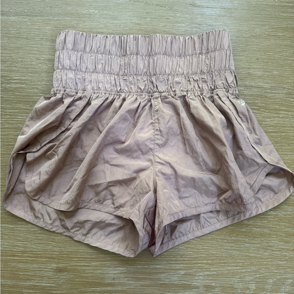 Free People FP Movement The Way Home Mauve Color Athletic Shorts size small 4 6 - Picture 4 of 6